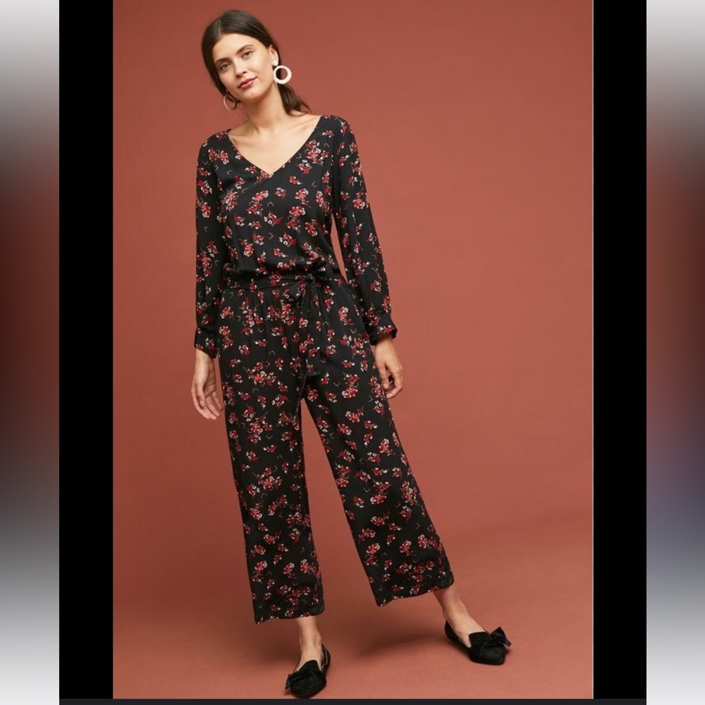 Velvet By Graham & Spencer Freddy Black Red Floral Long Sleeve Cropped Jumpsuit